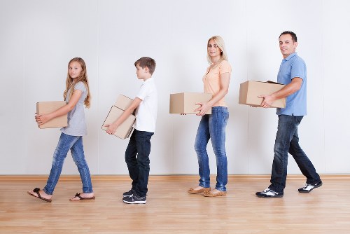 Preparing office furniture and IT equipment for a smooth move